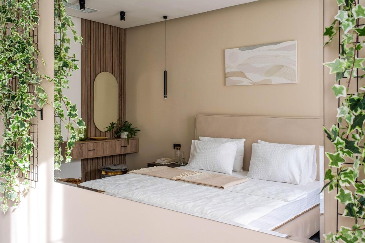 Lazy Seal Holiday Cottages Nabran Muqtedir Bagian luar foto