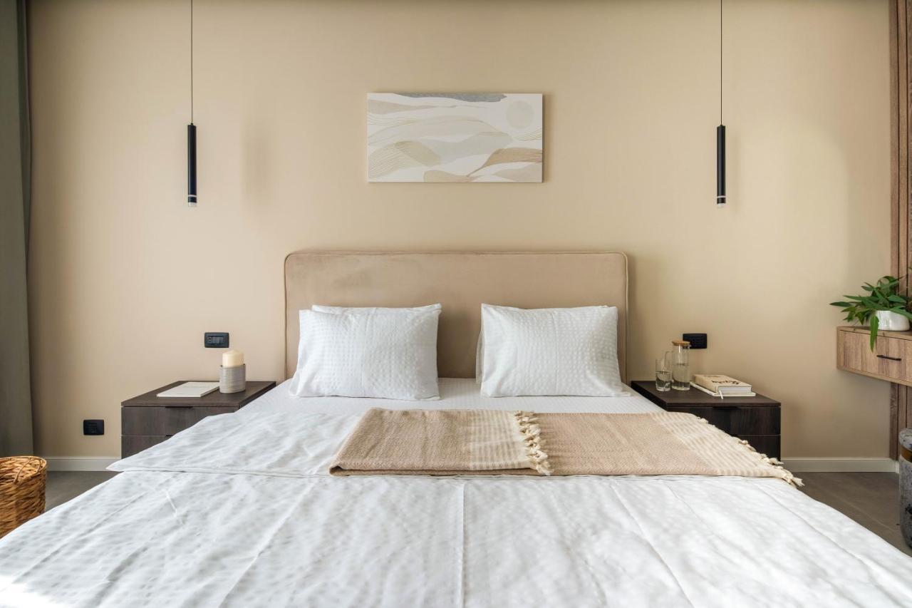 Lazy Seal Holiday Cottages Nabran Muqtedir Bagian luar foto