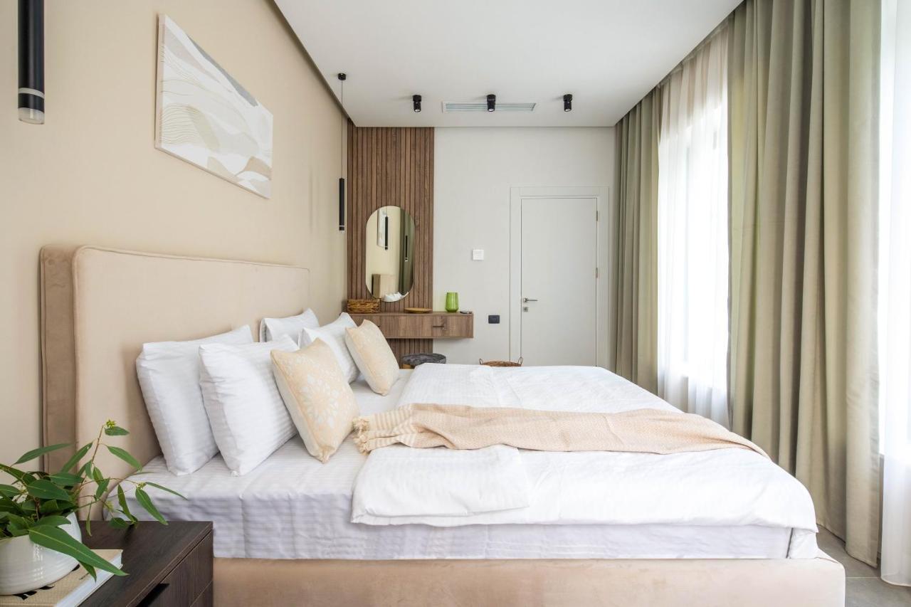 Lazy Seal Holiday Cottages Nabran Muqtedir Bagian luar foto