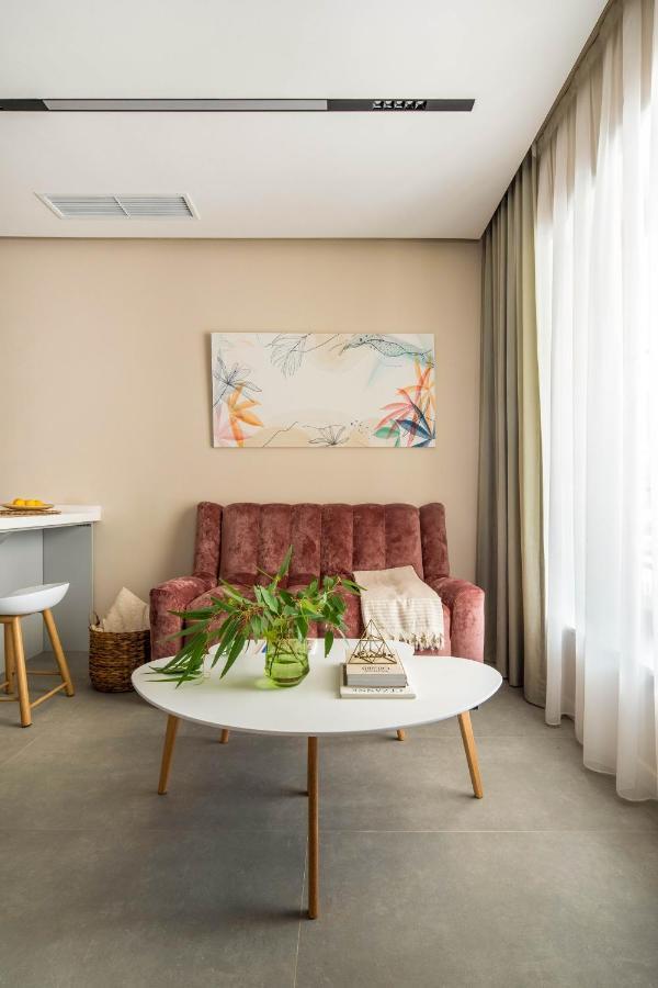 Lazy Seal Holiday Cottages Nabran Muqtedir Bagian luar foto